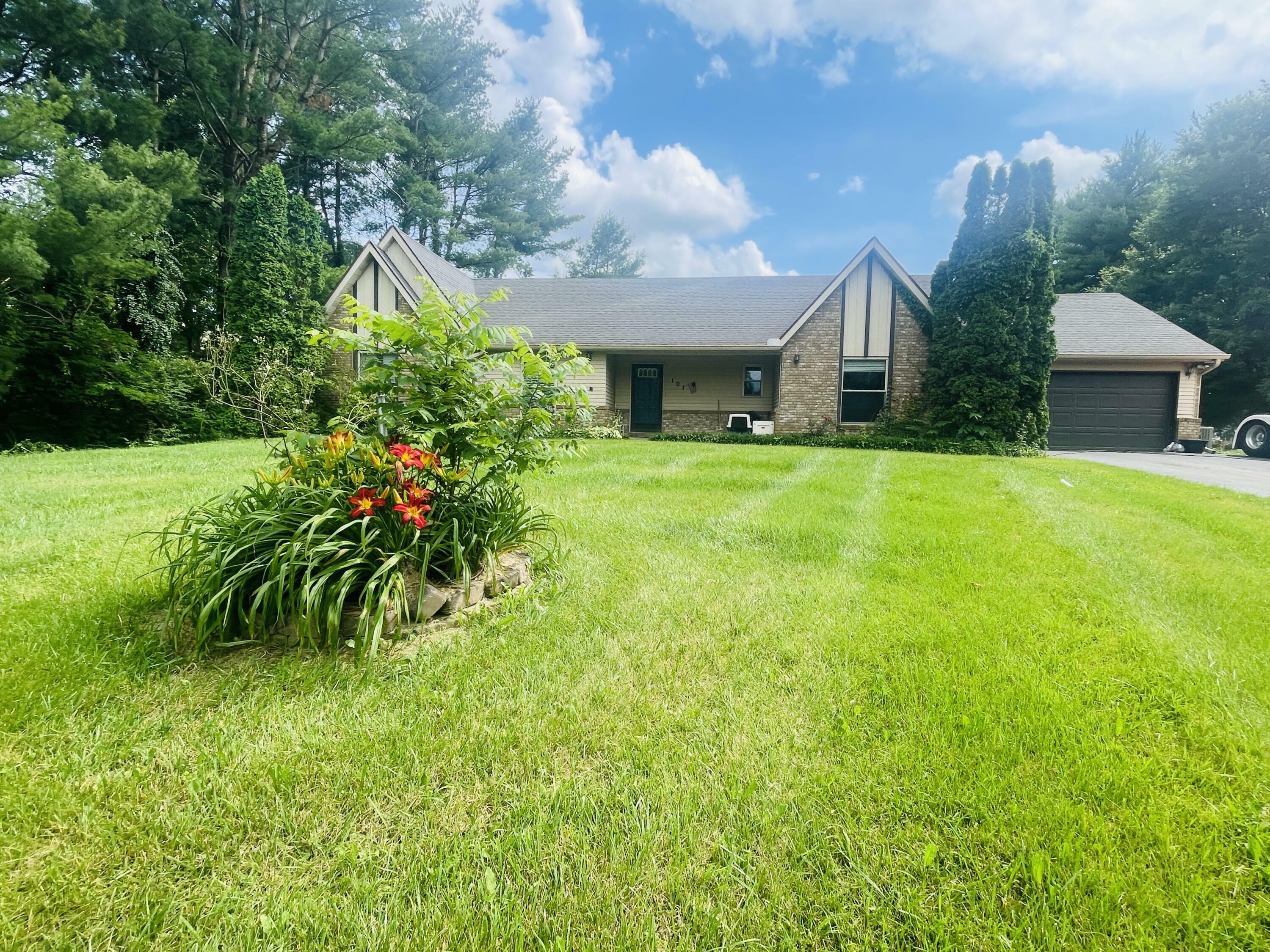 Property Photo: 101 Pine Street KY 42503