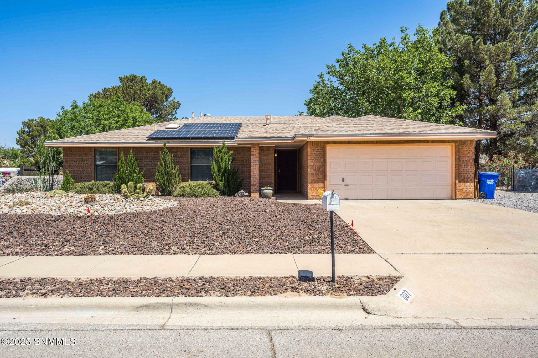 Property Photo:  807 Rouault Avenue  NM 88005 