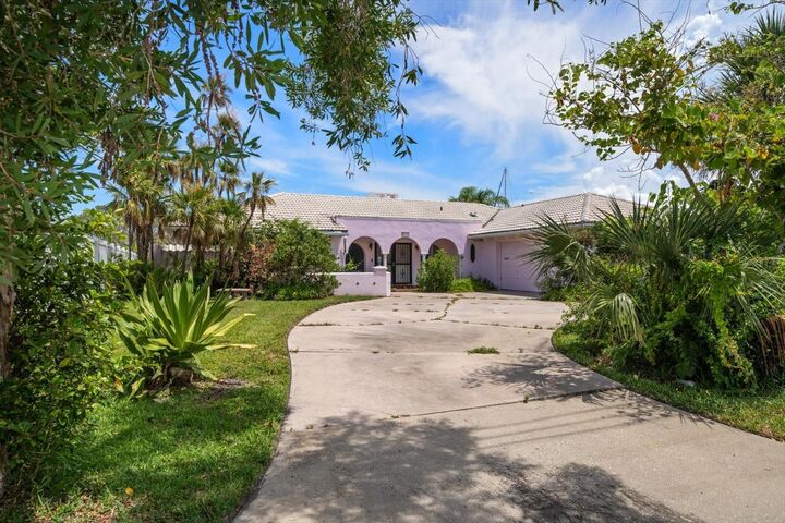 Property Photo:  4545 Clearwater Harbor Drive N  FL 33770 
