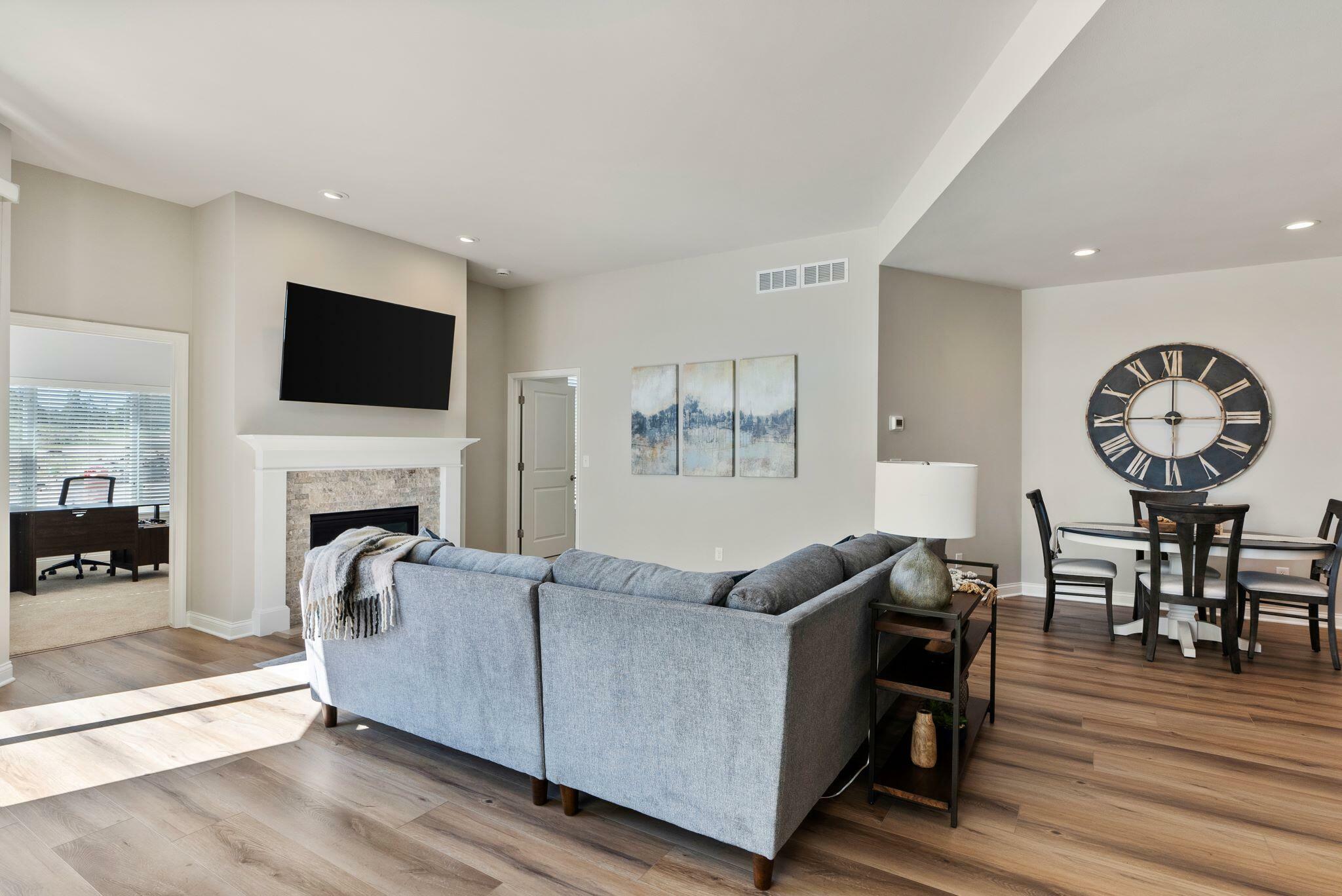 Property Photo: 868 S Verona Cir 26 WI 53024