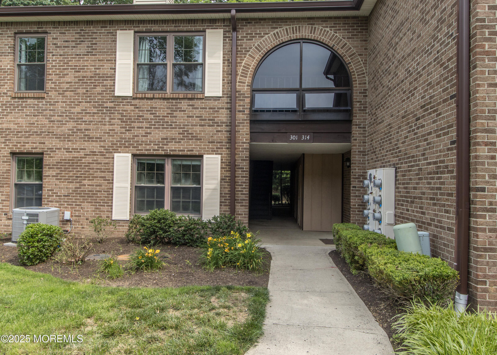 Property Photo: 304 Wellington Place NJ 07747