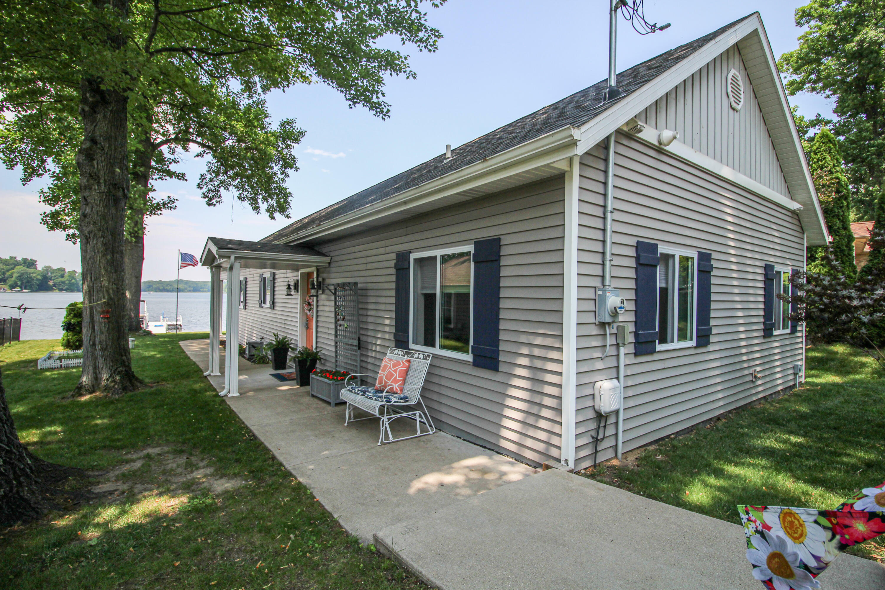 Property Photo: 11790 Coon Hollow Road MI 49093