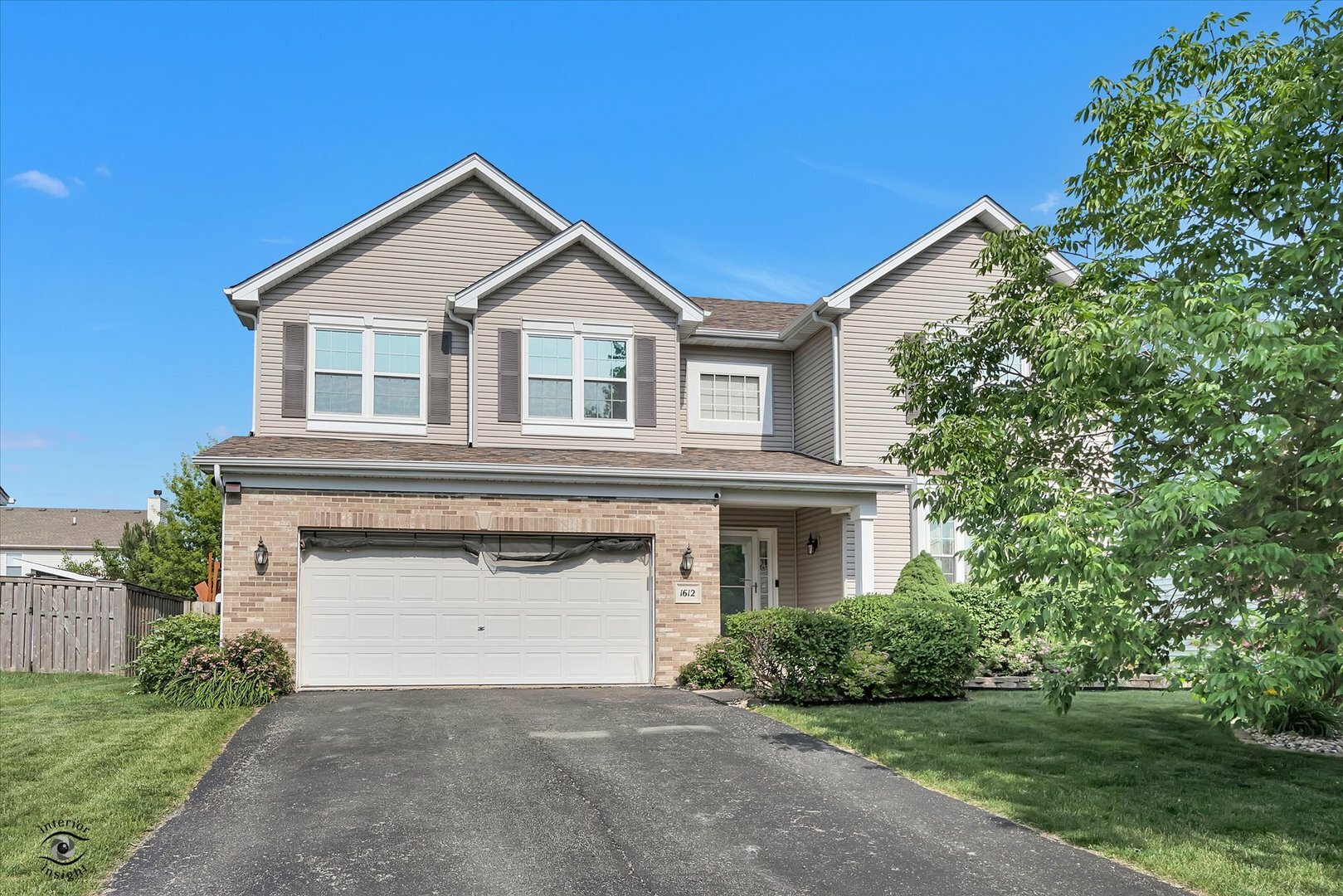 Property Photo: 1612 Whisper Glen Drive IL 60586