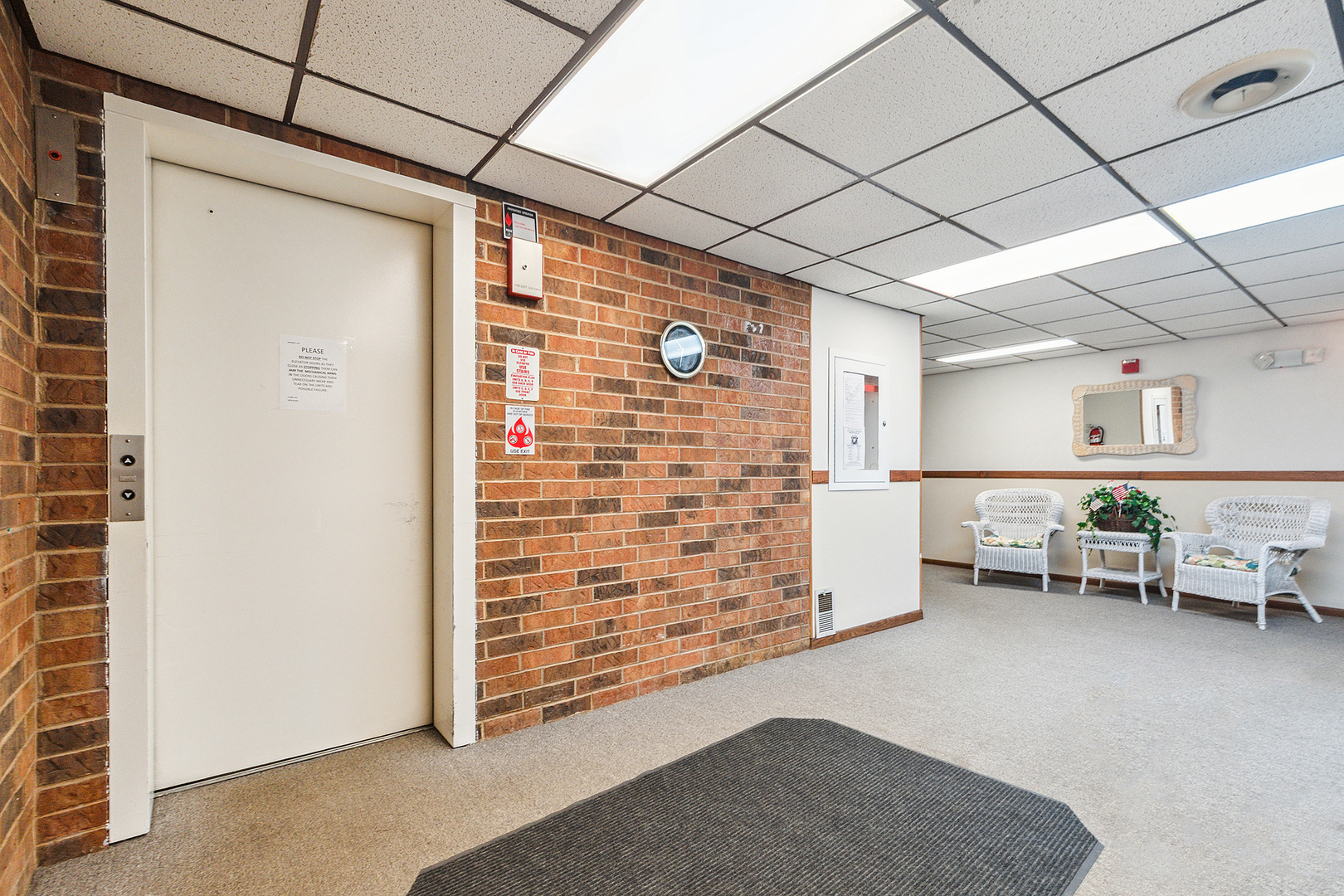 Property Photo:  1420 Woodbridge Road 3C  IL 60436 