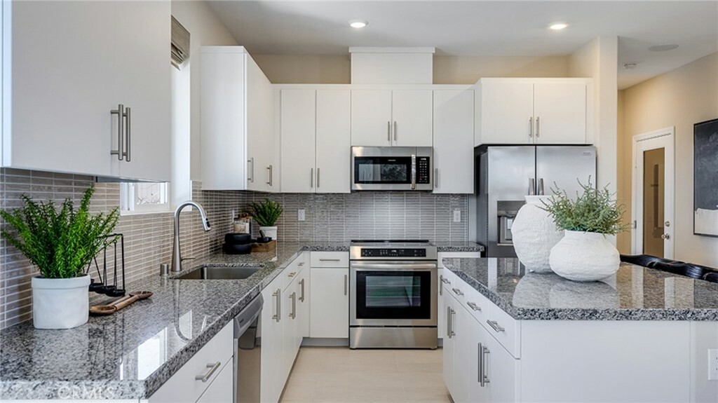 Property Photo: 62468 Highwing Street CA 92240