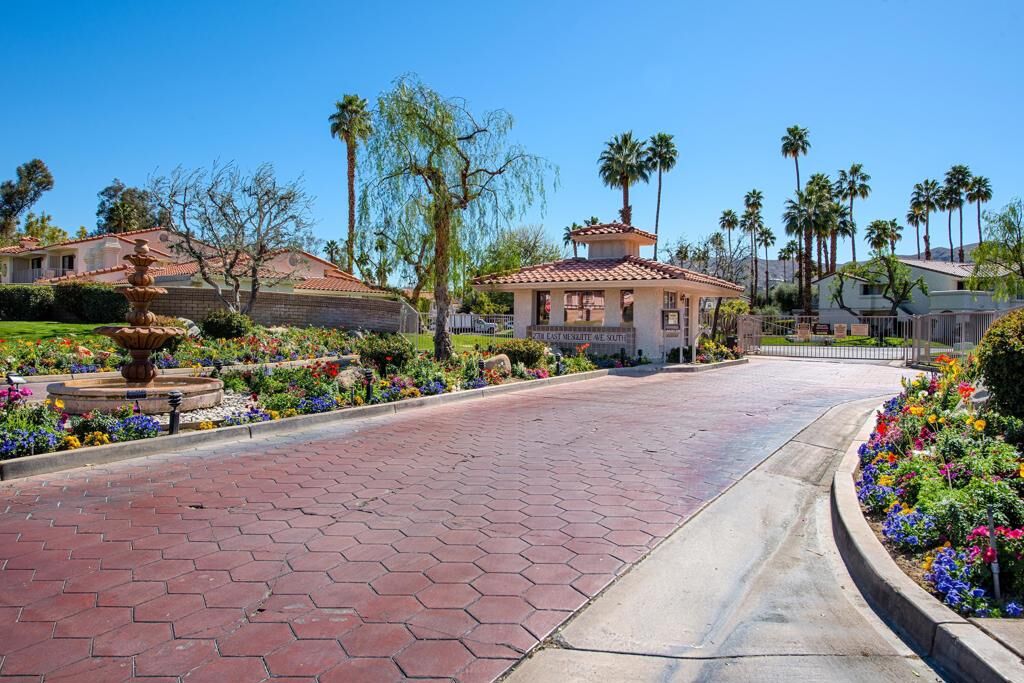 Property Photo:  2701 E Mesquite Avenue R82  CA 92264 