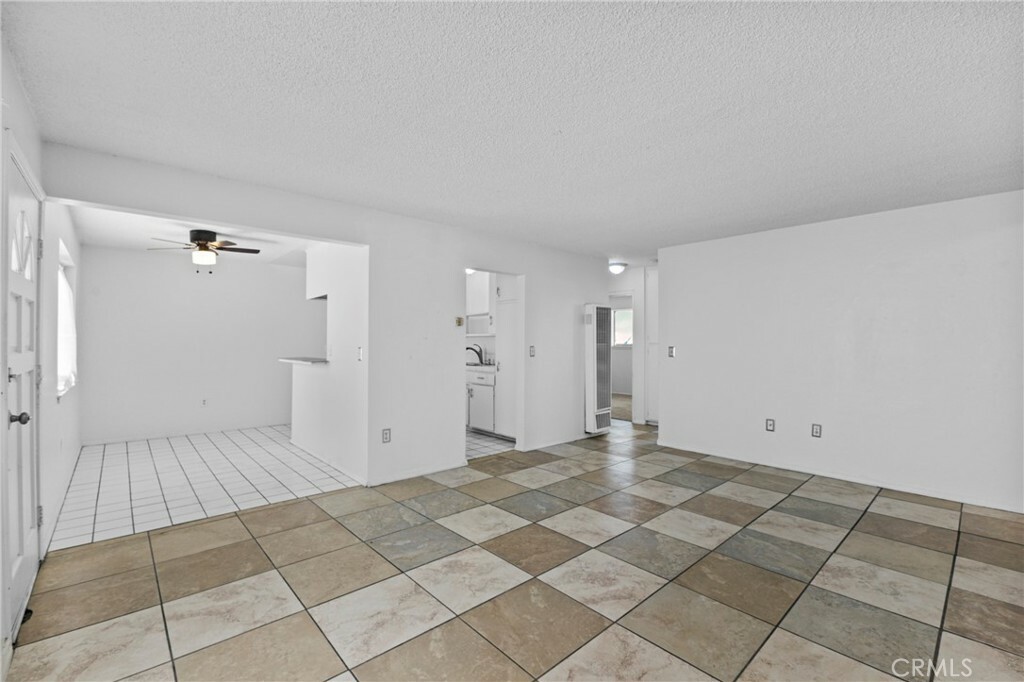 Property Photo:  315 S Mistletoe Avenue  CA 92583 