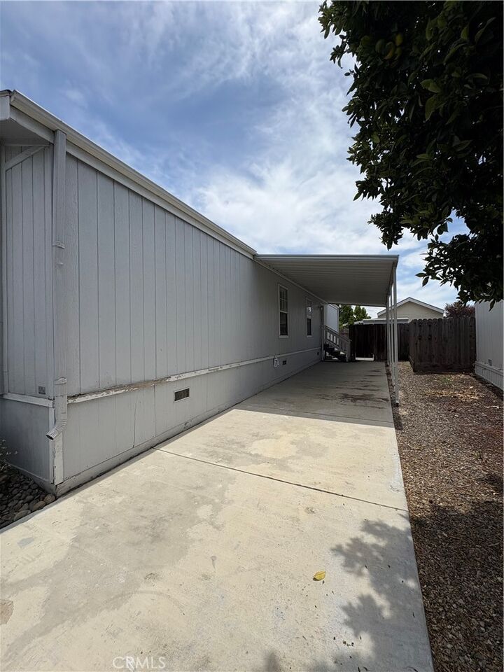 Property Photo:  3960 Higuera S 209  CA 93401 