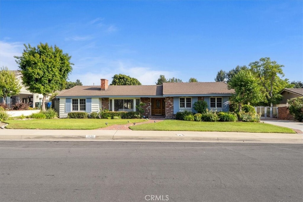Property Photo: 1130 Hidden Springs Lane CA 91741