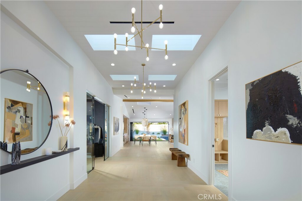 Property Photo:  1500 Lincoln Lane  CA 92660 