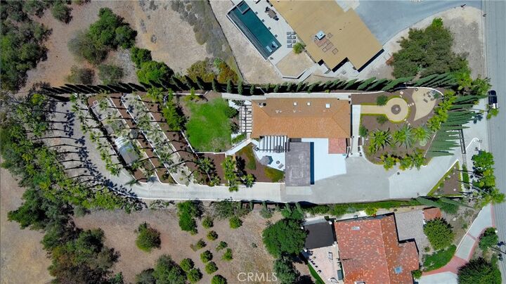 Property Photo:  567 Lone Oak Drive  CA 91362