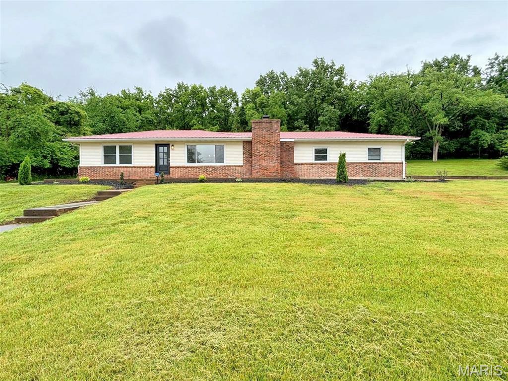 Property Photo: 1439 Elliot Street MO 63025