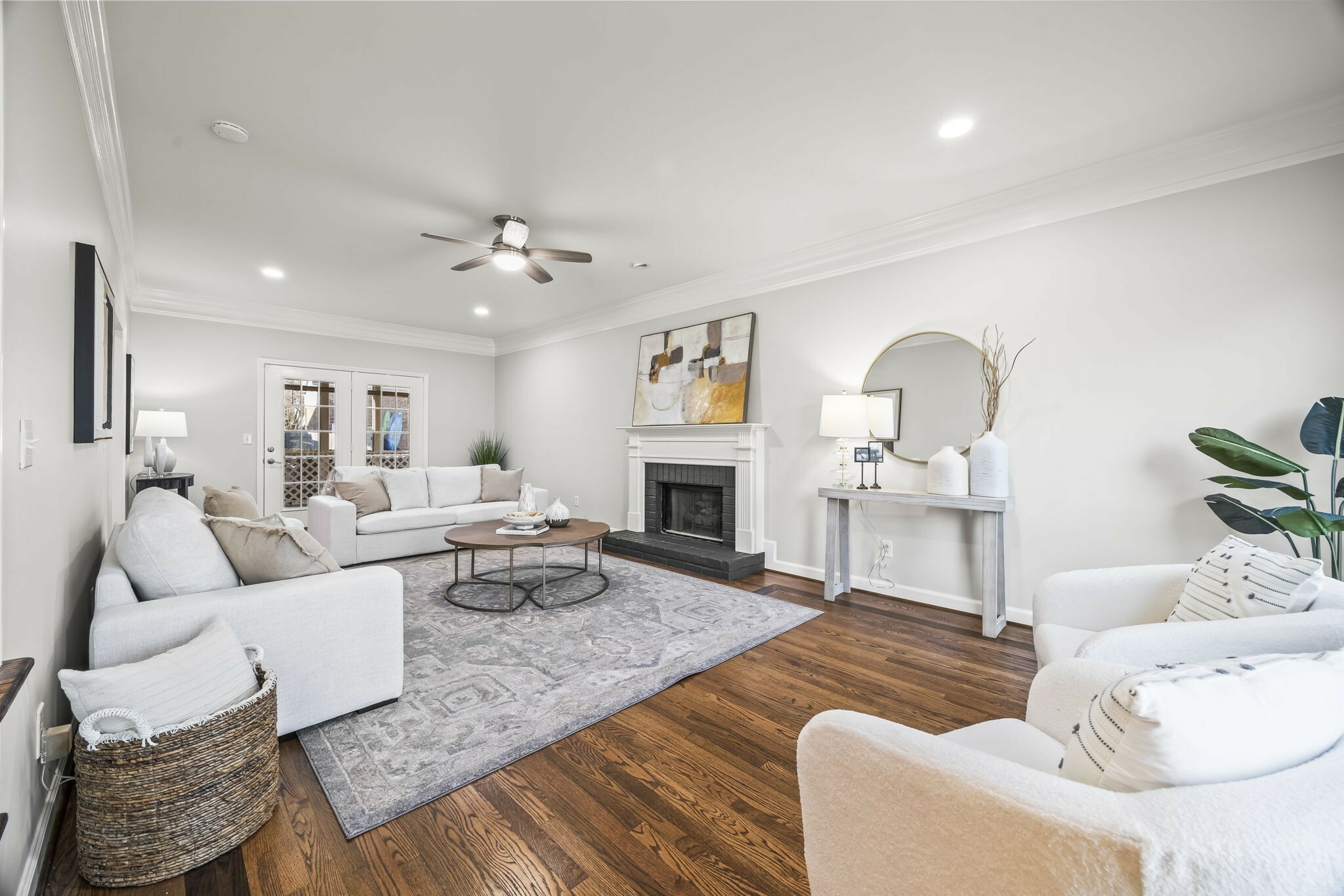 Property Photo: 1183 Buckingham Cir TN 37064