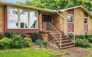 Property Photo: 609 Angela Cir TN 37072