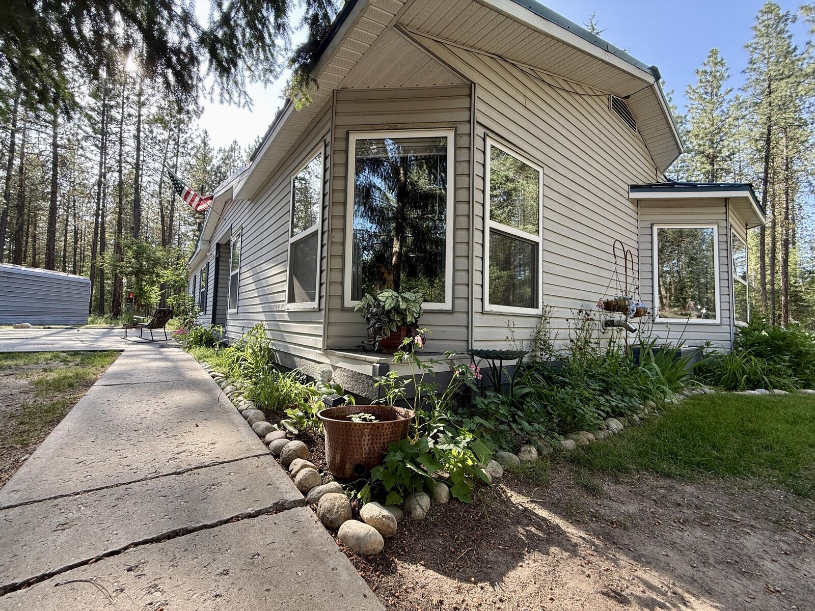 Property Photo:  1874 Brooks Rd  WA 99126 
