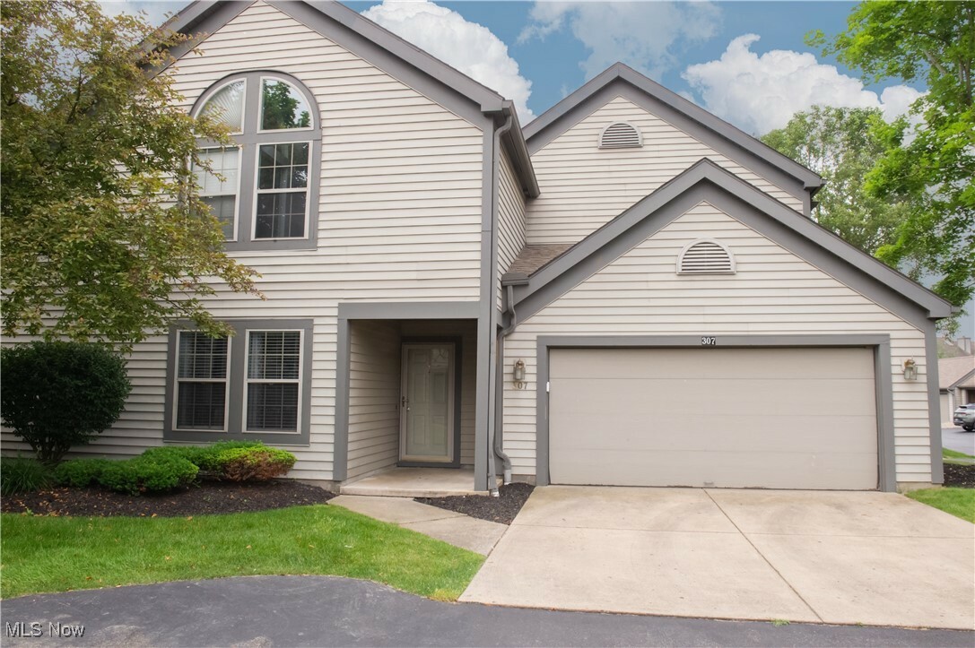 307 N Bayshore Drive  Columbiana OH 44408 photo