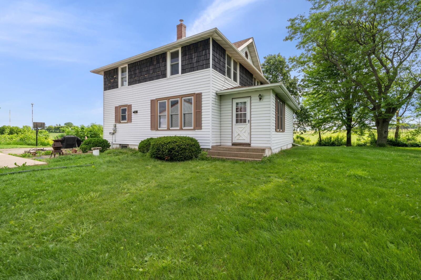 Property Photo:  W9138 710th Avenue  WI 54022 