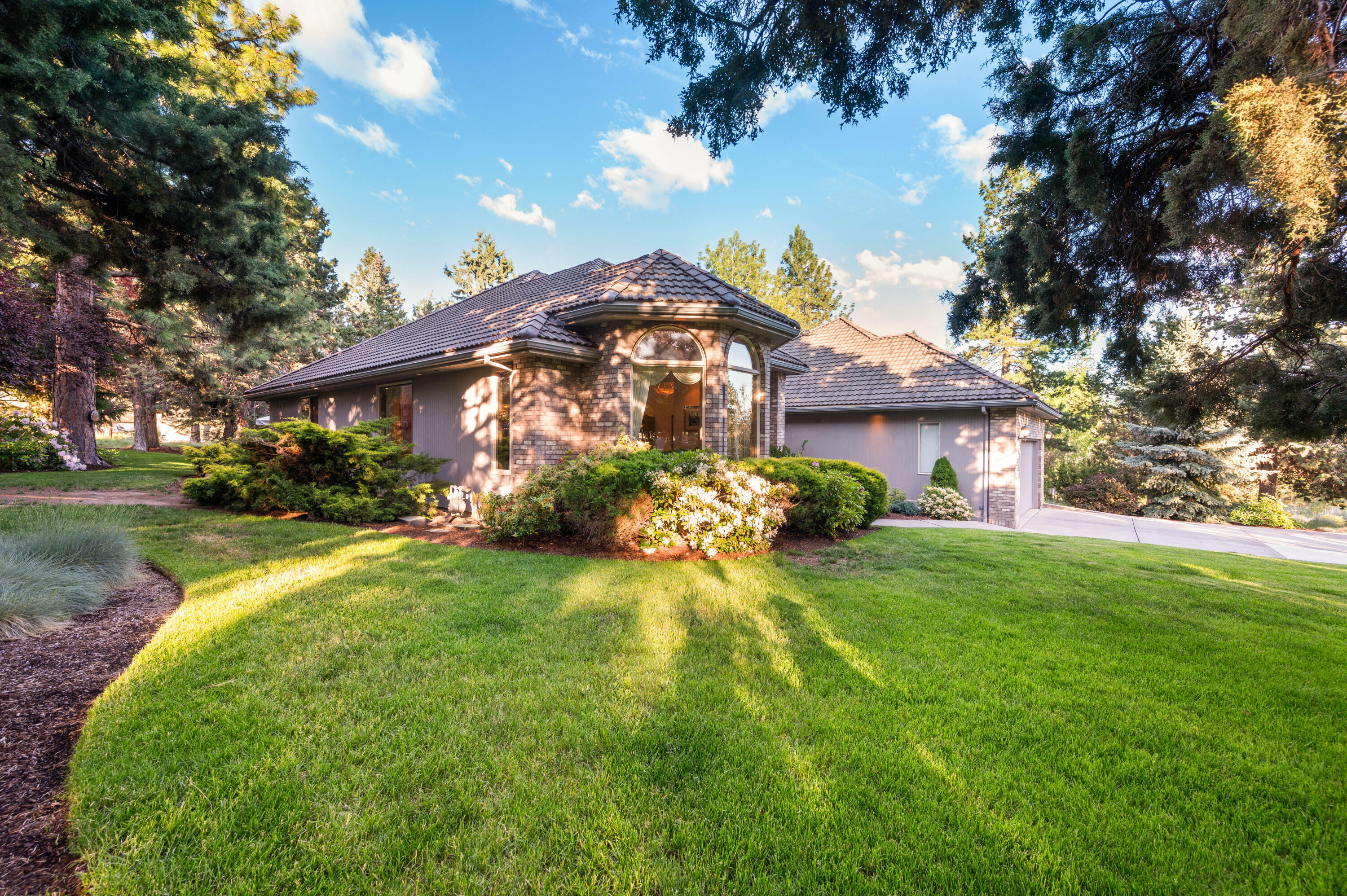 Property Photo: 1184 NW Farewell Drive OR 97703