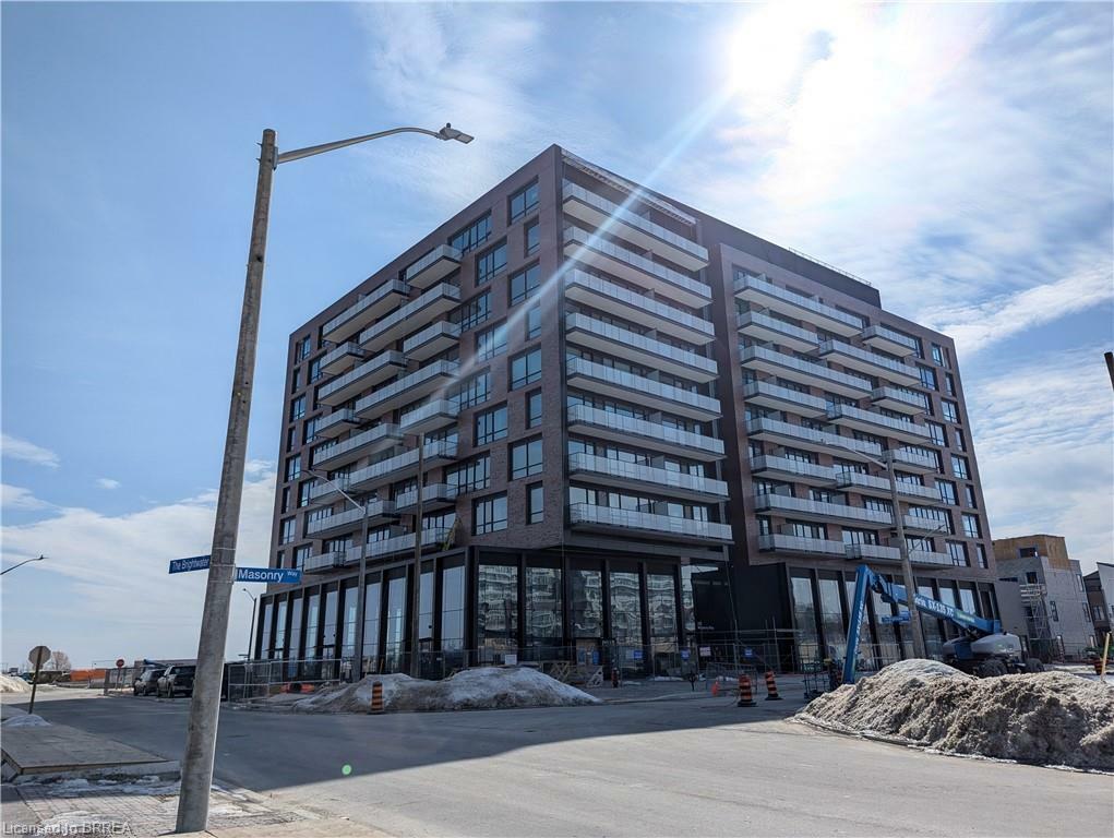 Property Photo: 251 Masonry Way 704 ON L5H 2H3