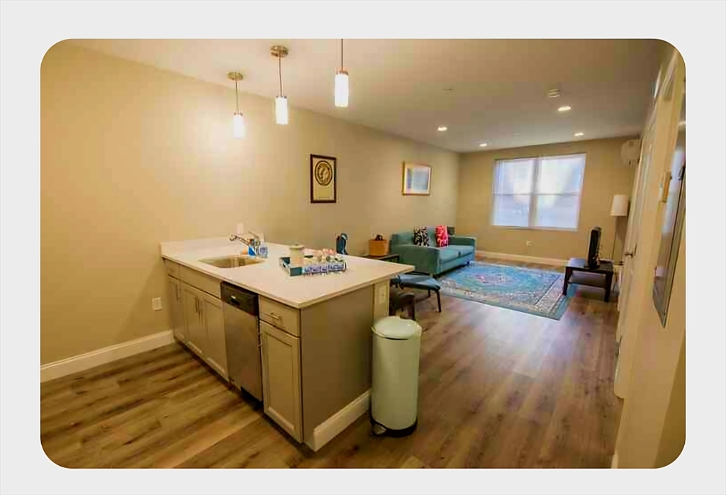 Property Photo: 140 Pearl 33 MA 02150