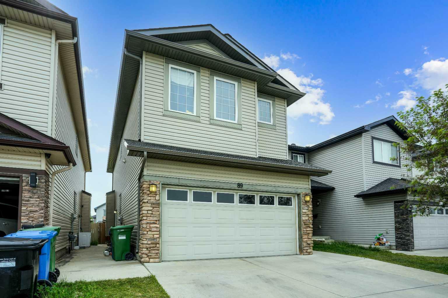 Property Photo: 89 Taralake Manor NE AB T3J 0N3