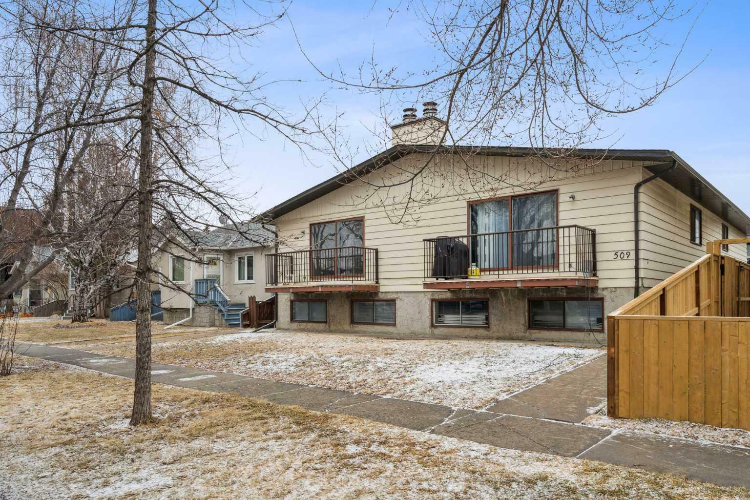 Property Photo: 509 And 511 13 Avenue NE AB T2E 1C5