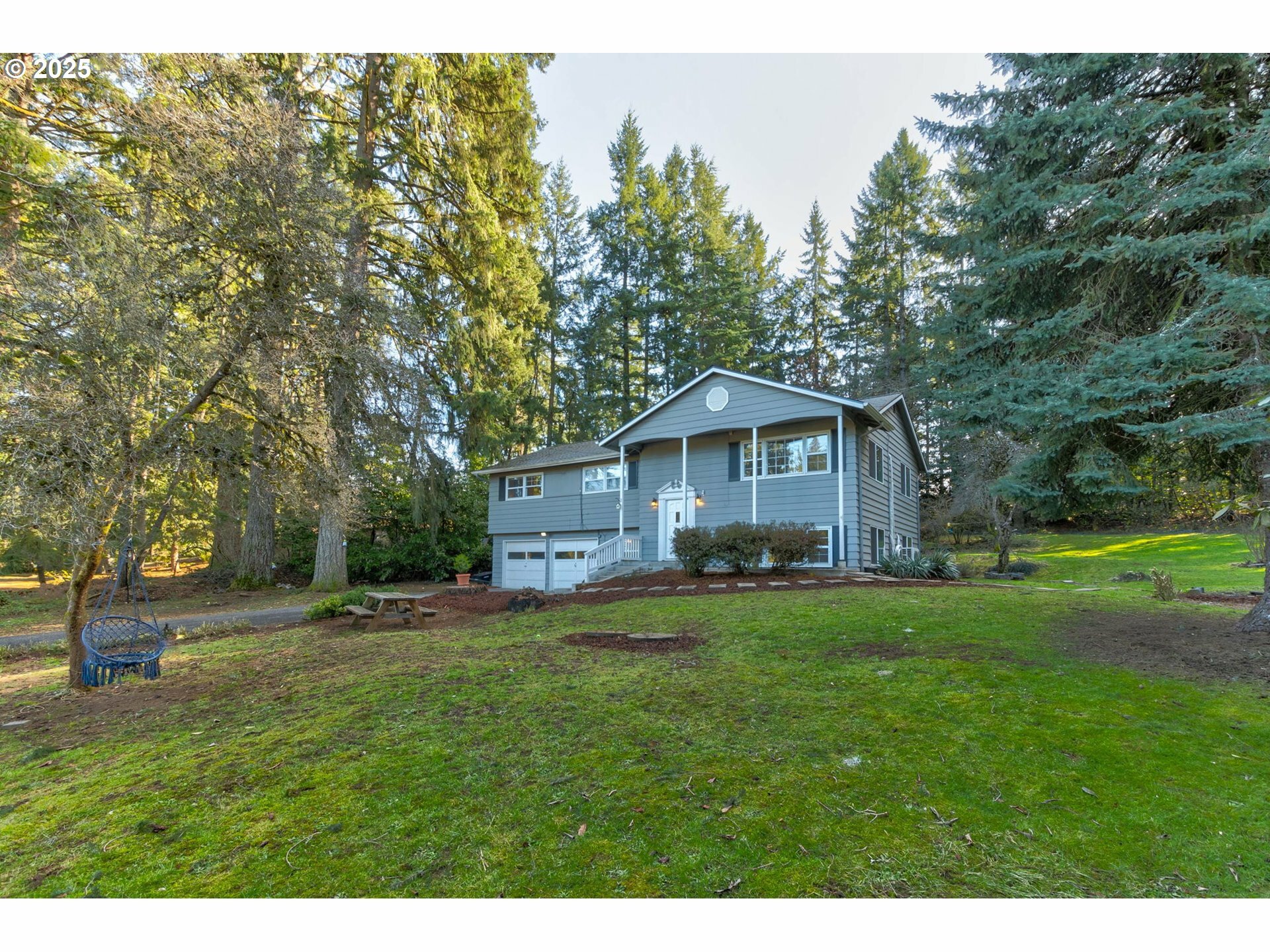 Property Photo: 24492 SE Three Cedars St OR 97089