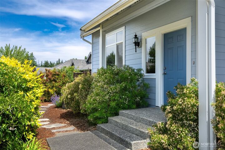 Property Photo:  3401  F Avenue  WA 98221 
