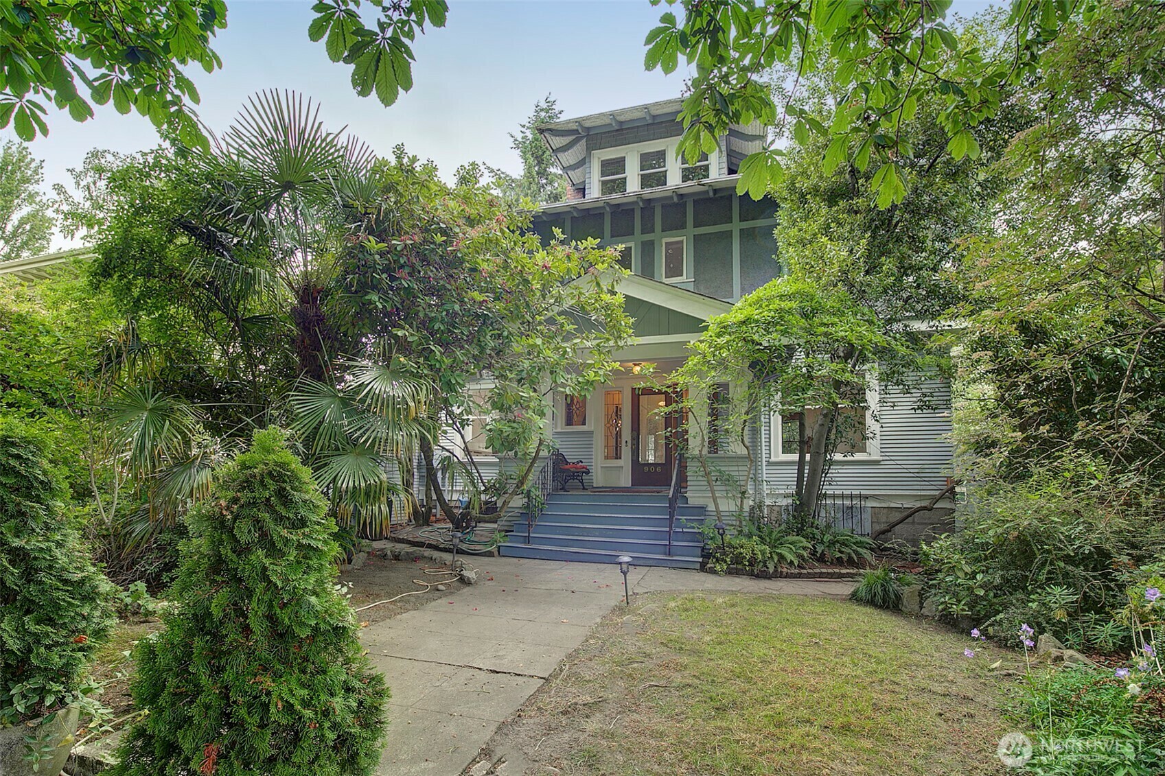 906 E Shelby Street  Seattle WA 98102 photo