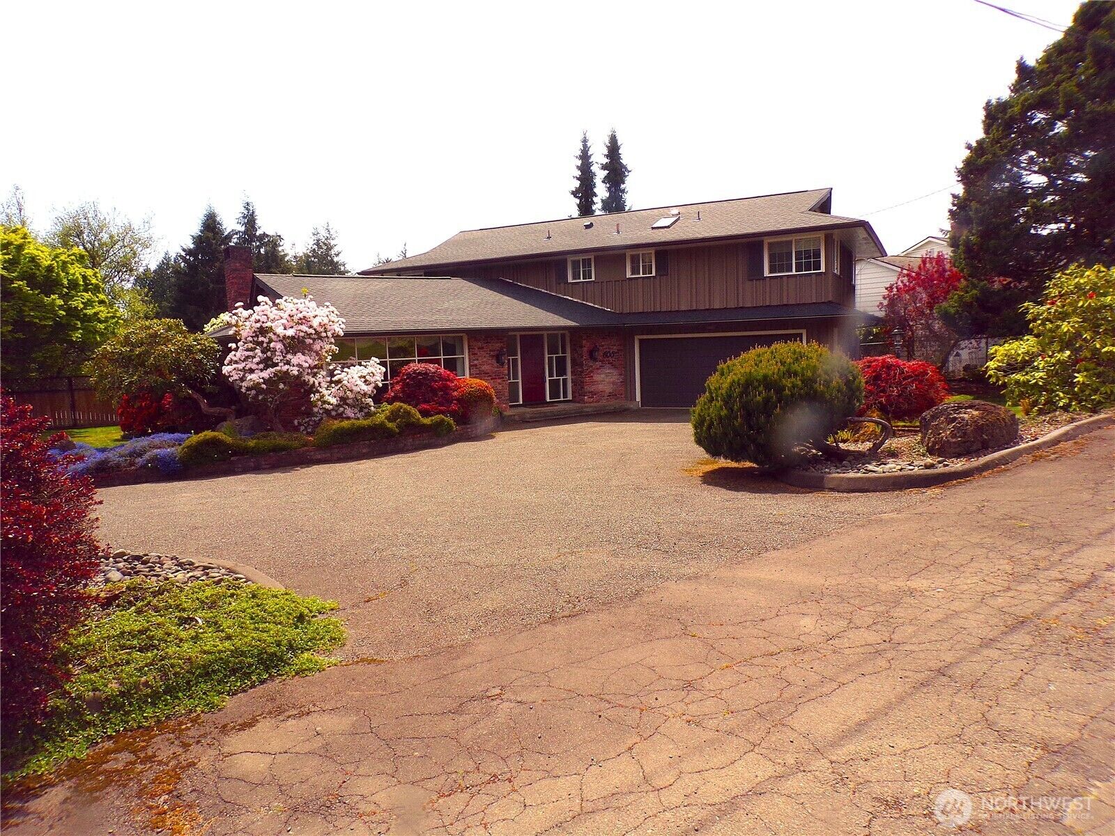 Property Photo: 605 Lee Avenue WA 98520