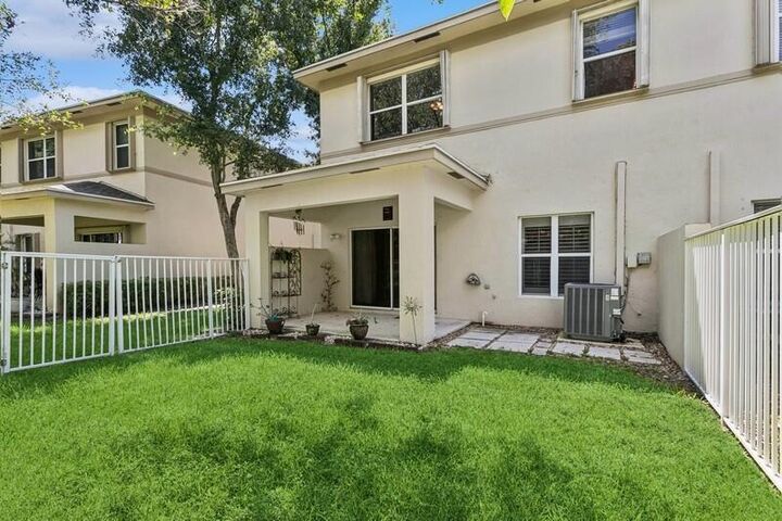 Property Photo: 315 Spruce Street FL 33426