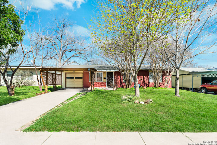 231 Craigmont  San Antonio TX 78213 photo