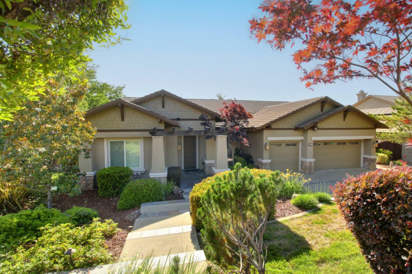 Property Photo: 4040 Morning View Way CA 95762