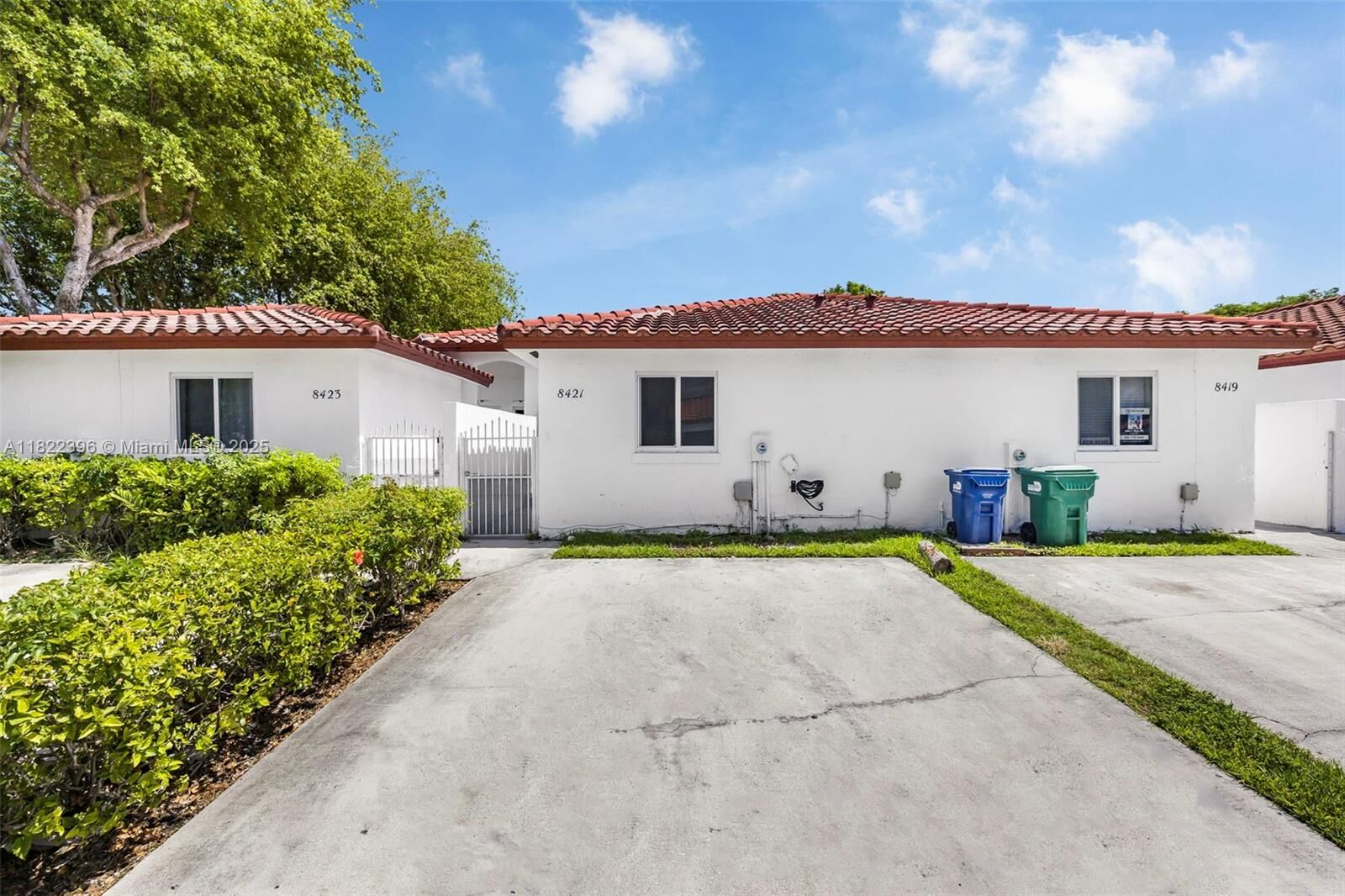 Property Photo: 8421 SW 209th St 8421 FL 33189