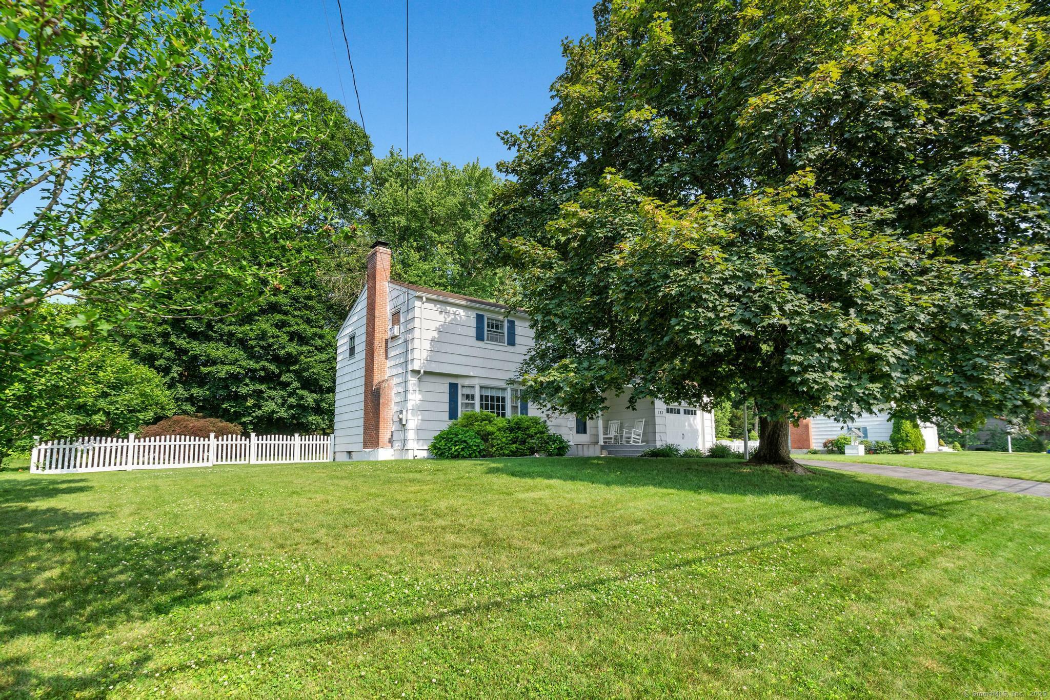 Property Photo: 183 Brentmoor Road CT 06118