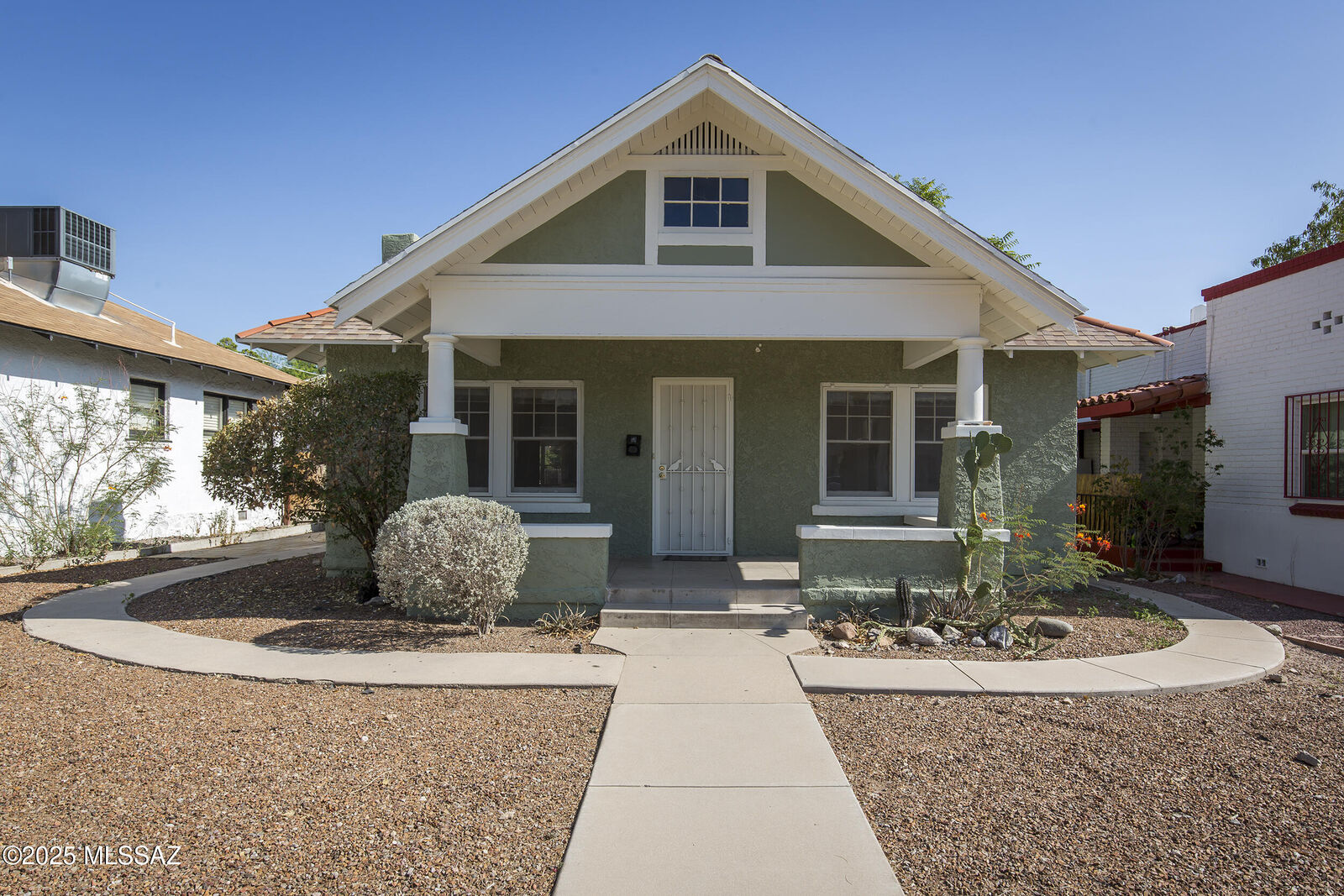 Property Photo: 642 E 2nd Street AZ 85705