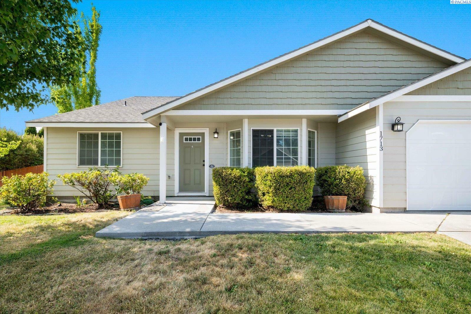 1713 W 39th  Kennewick WA 99337 photo