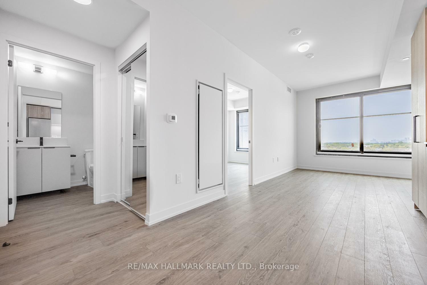 Property Photo: 181 Sterling Road 910 ON M6R 2B2