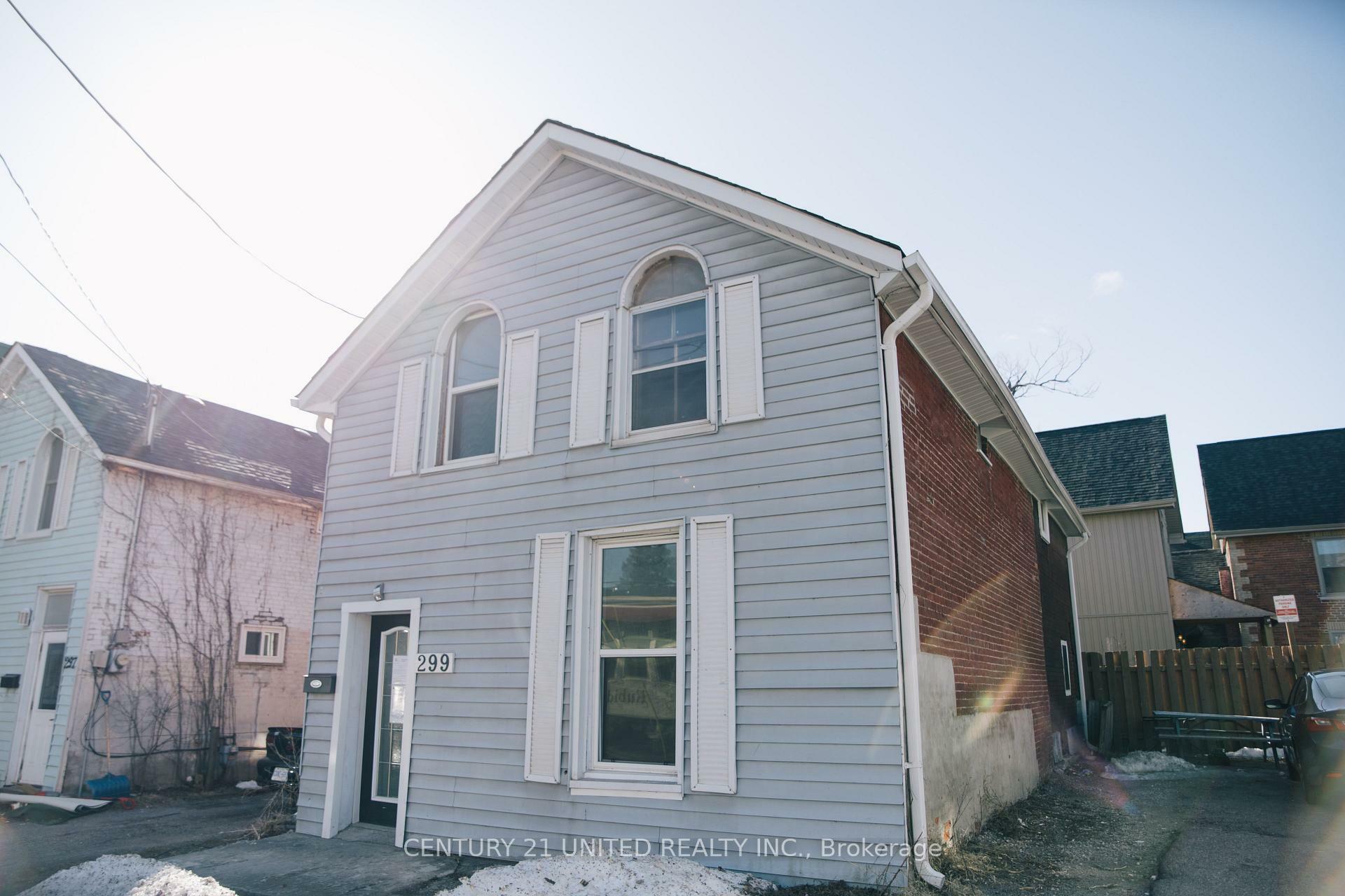 299 Sherbrooke Street  Peterborough Central ON K9J 2N7 photo