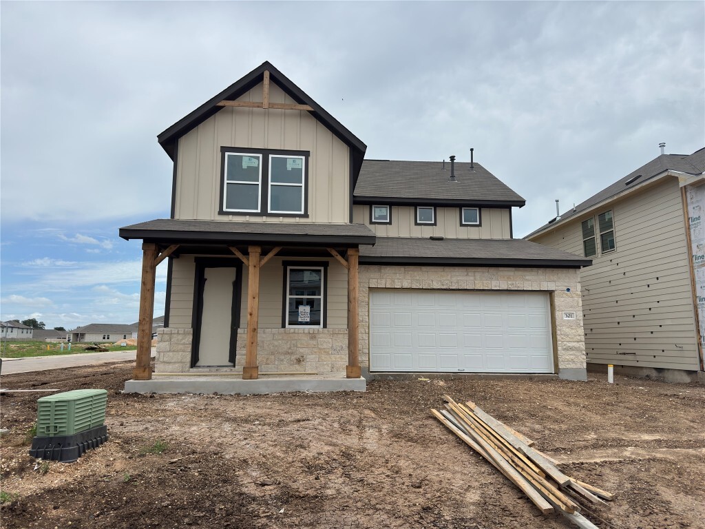 Property Photo:  301 Willow Heights Drive  TX 78634 