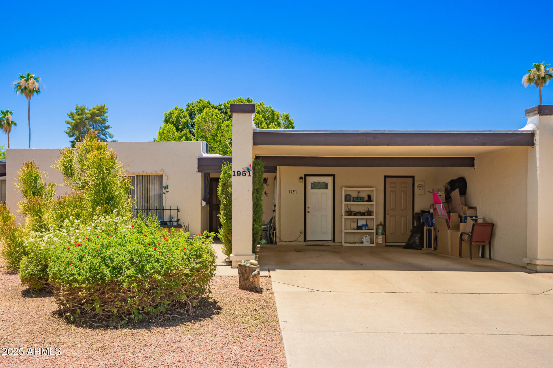 Property Photo:  1951 E Del Sur Drive  AZ 85283 