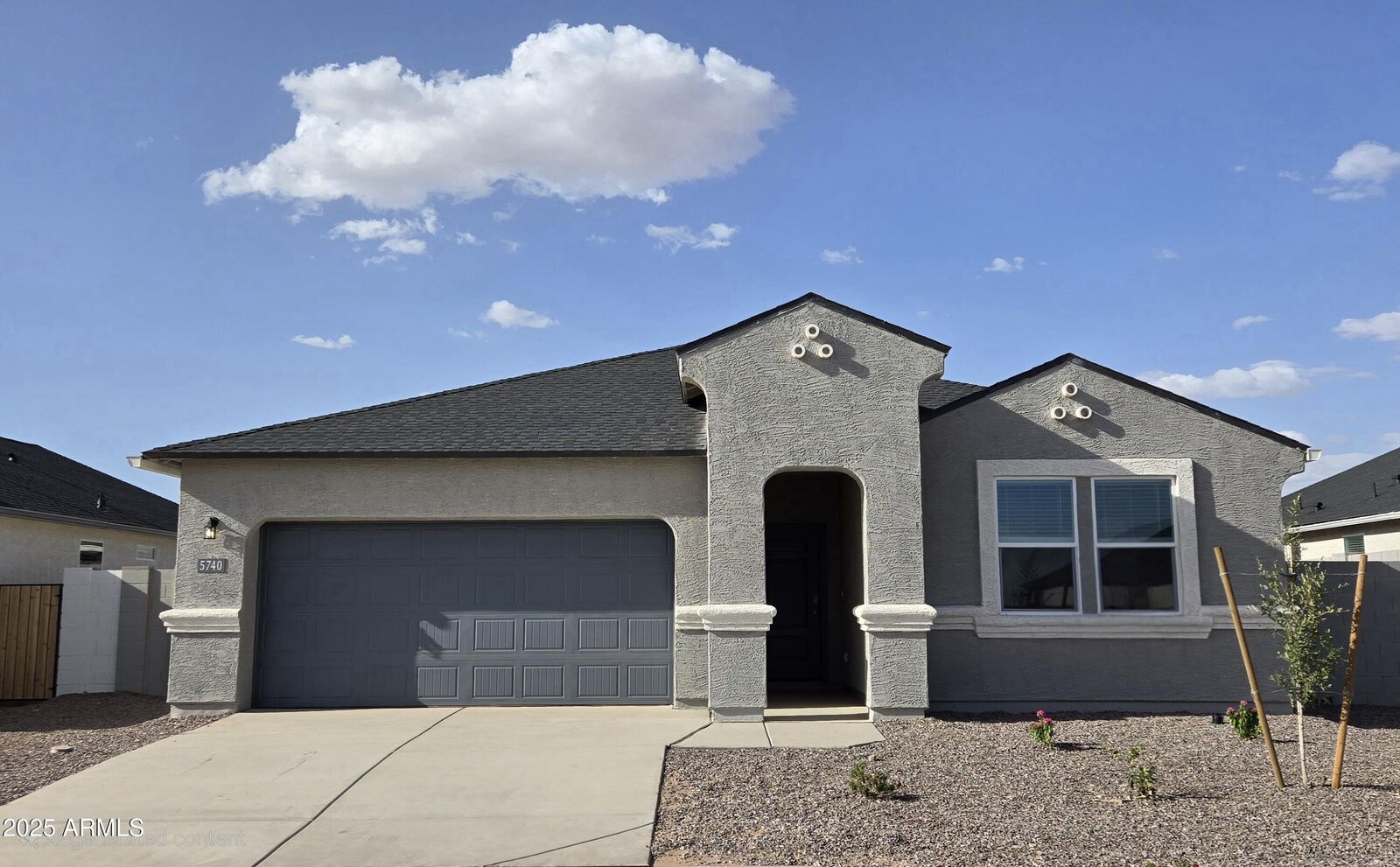 Property Photo:  5740 E Freesia Lane  AZ 85140 