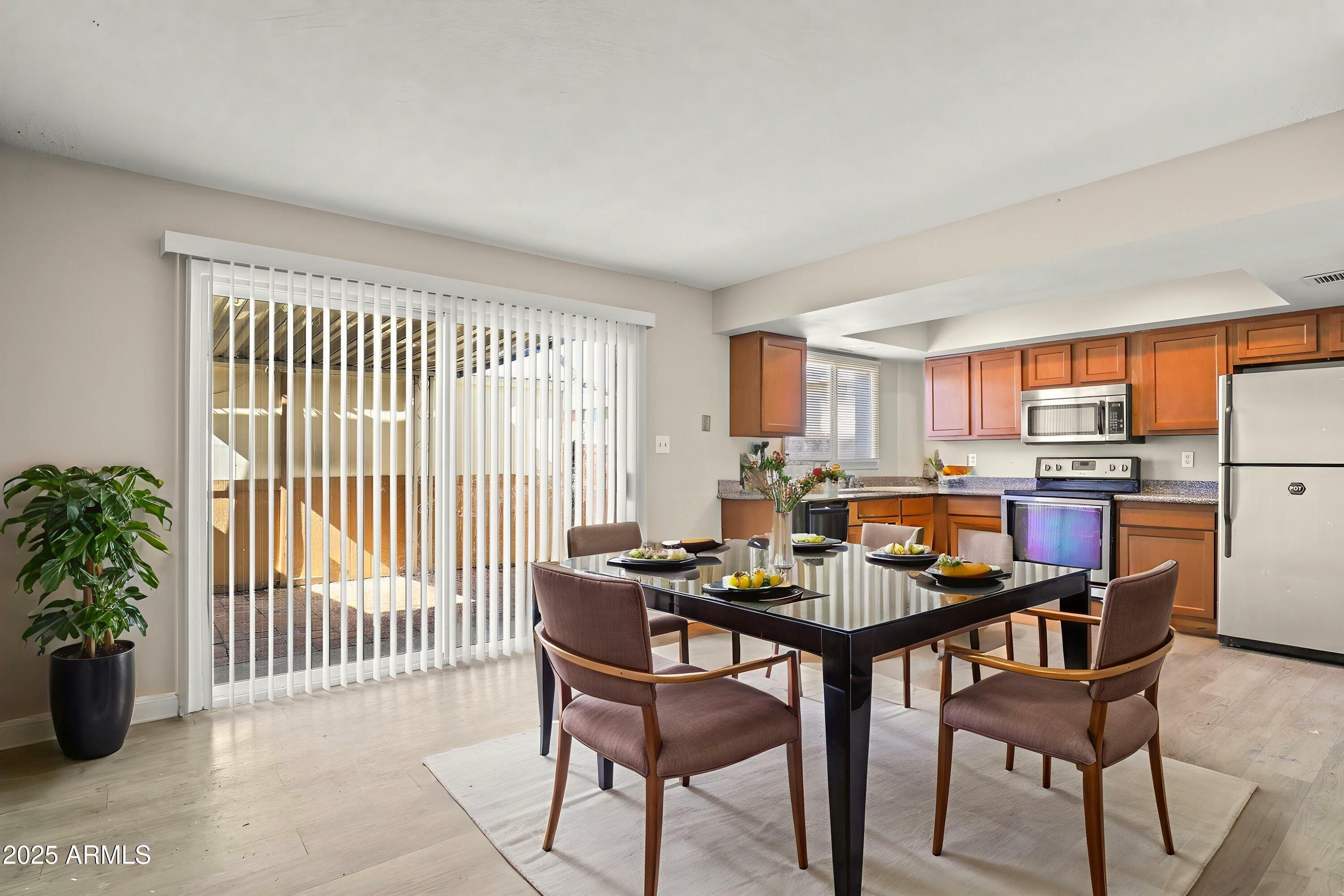 Property Photo: 6625 N 44th Avenue AZ 85301