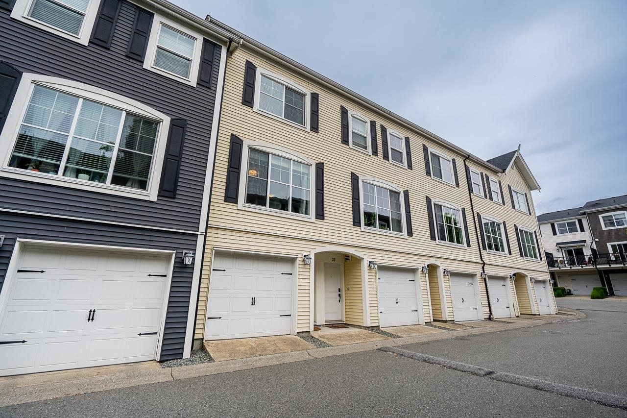 Property Photo: 19180 65 Avenue 36 BC V4N 6M5