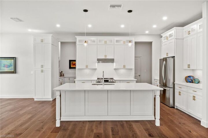 Property Photo: 3708 Stagg Ct FL 33905