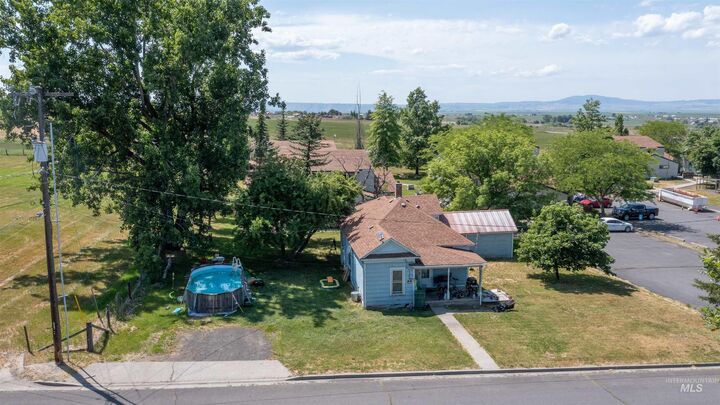 Property Photo: 420 S E Street ID 83530