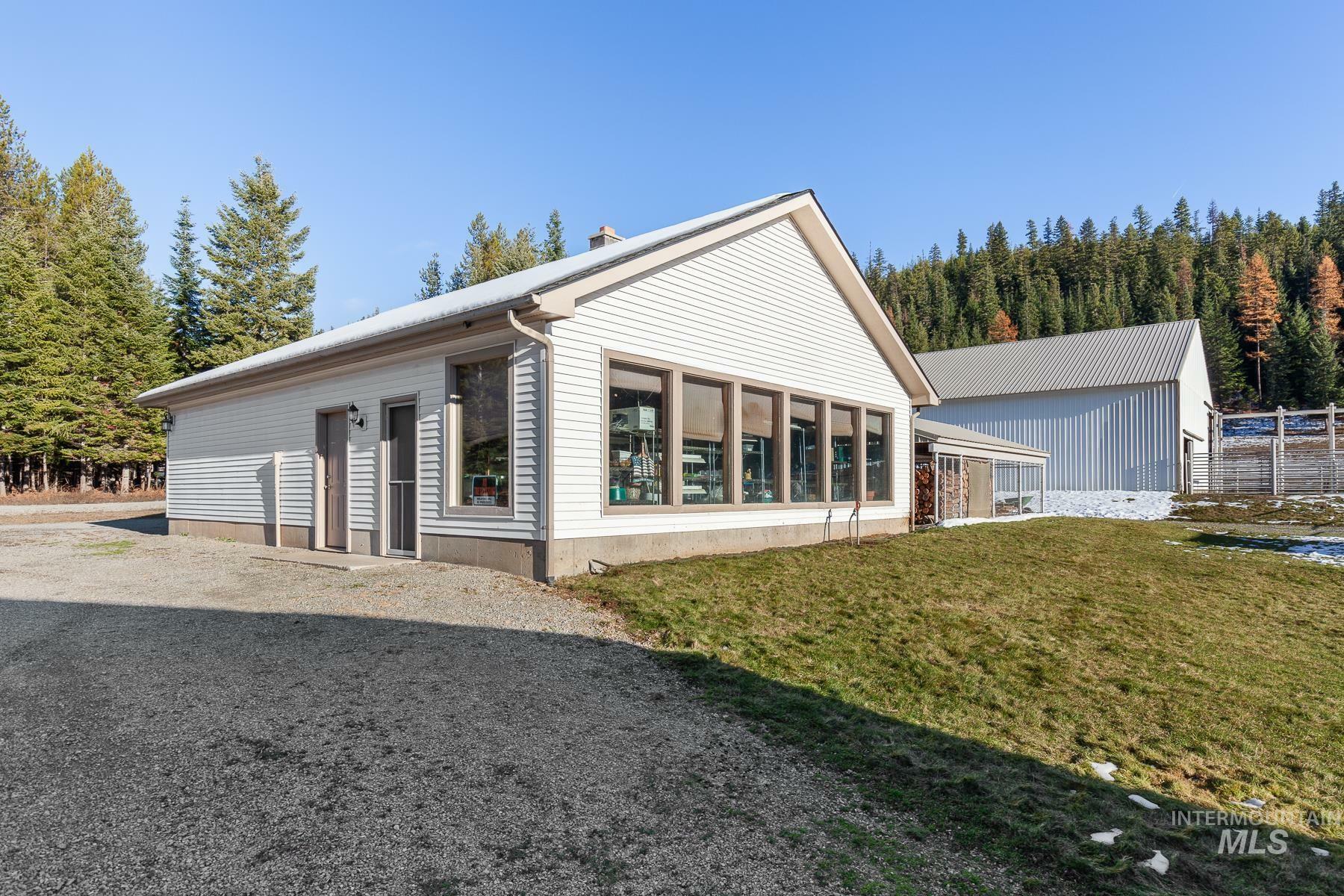 Property Photo:  828 W Fork Eagle Creek Rd  ID 83873 