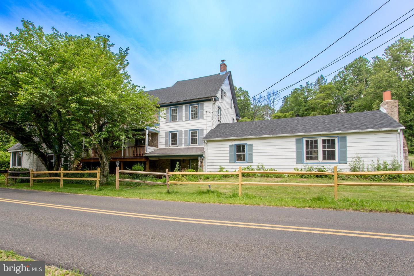 Property Photo: 175 Pullen Station Road PA 18951