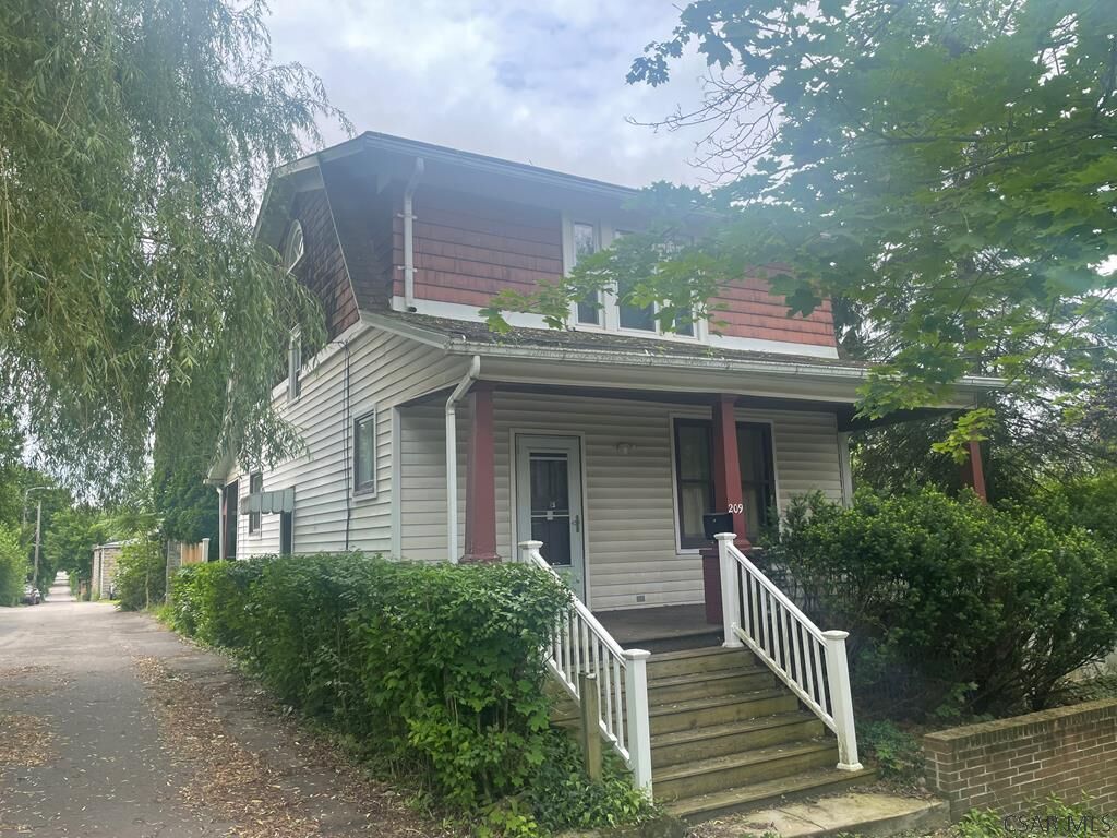 Property Photo: 209 Dupont Street PA 15902