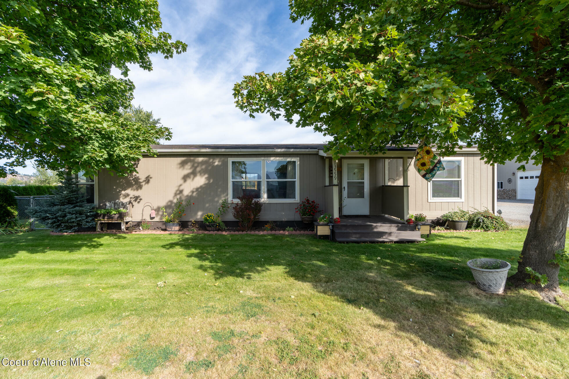 Property Photo: 13559 W Prairie Ave ID 83854